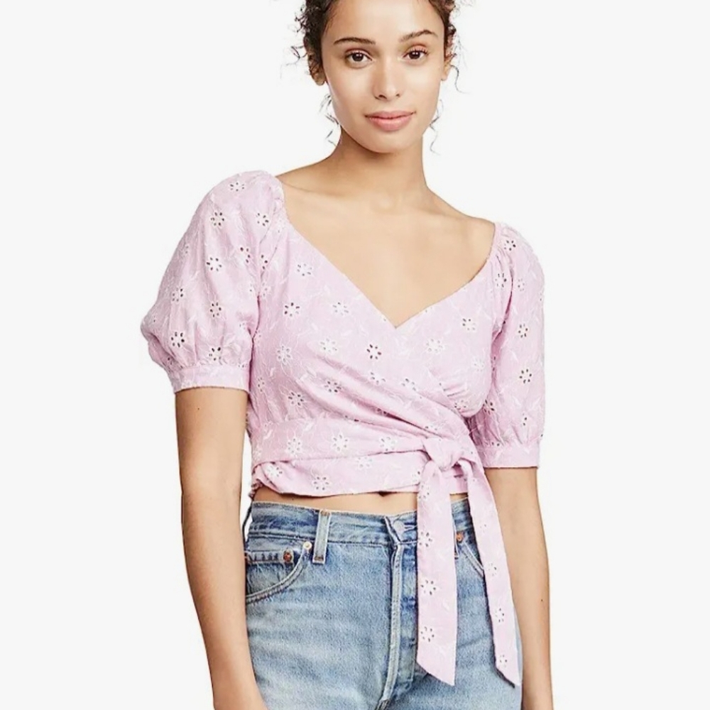 ASTR Dina Floral Eyelet Faux Wrap Puff Sleeve Cropped Blouse XS Cottagecore NEW